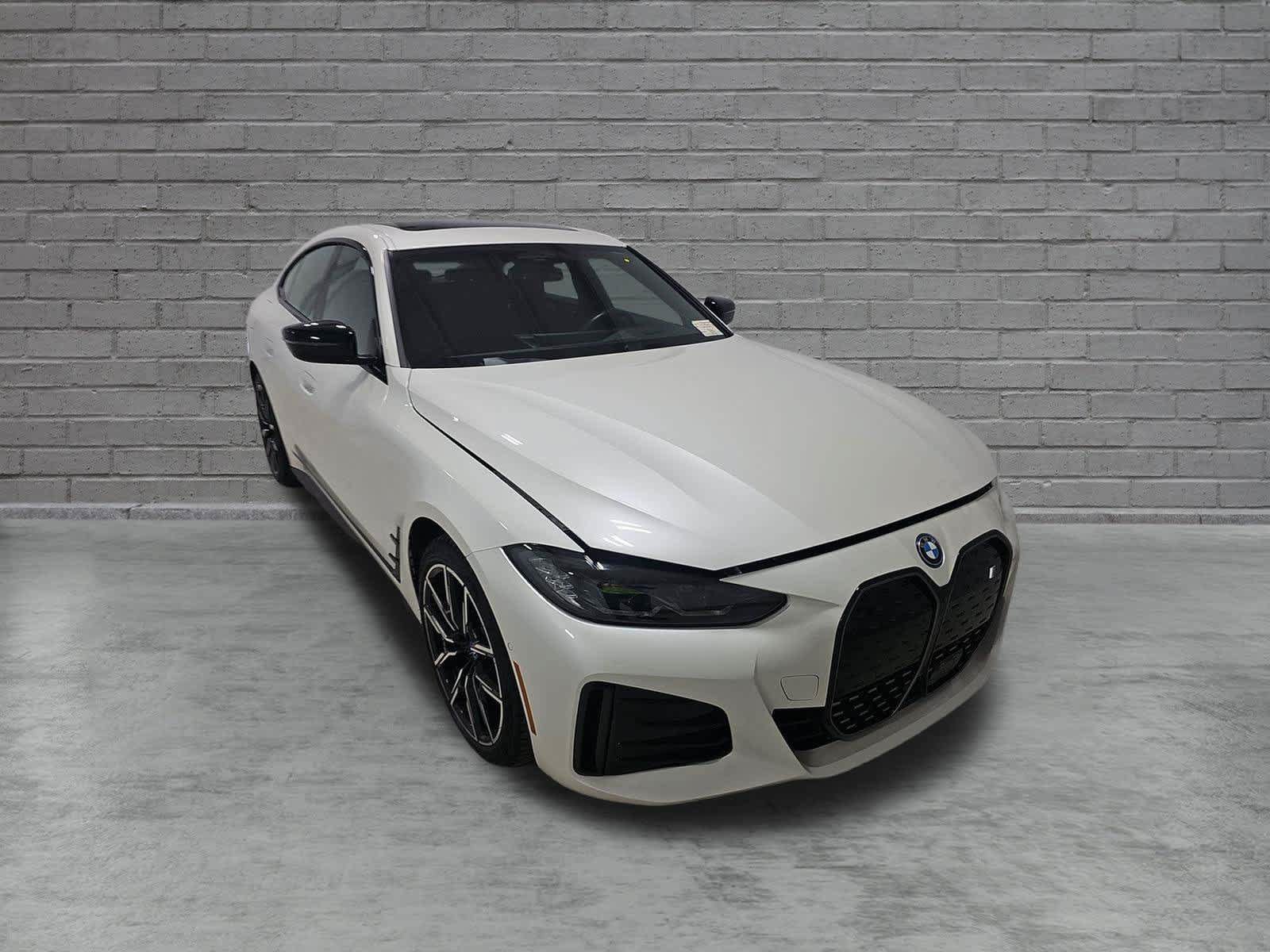 Used 2023 BMW i4 eDrive40 w/ M Sport Package RWD image 2