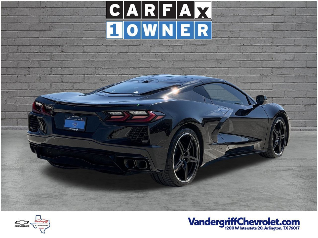 Used 2024 Chevrolet Corvette Stingray Coupe w/ 1LT RWD image 4
