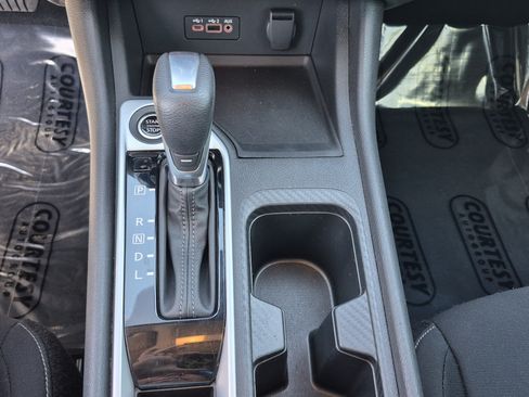Used 2023 Nissan Sentra SV FWD image 29