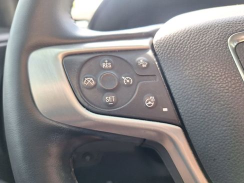 Used 2023 GMC Terrain SLT w/ Elevation Edition image 13