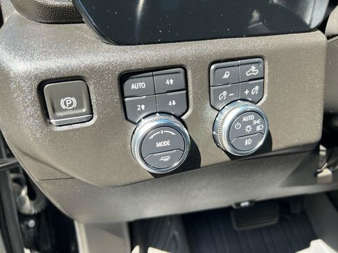 Used 2024 GMC Sierra 1500 Elevation w/ Elevation Premium Package AWD/4WD image 20