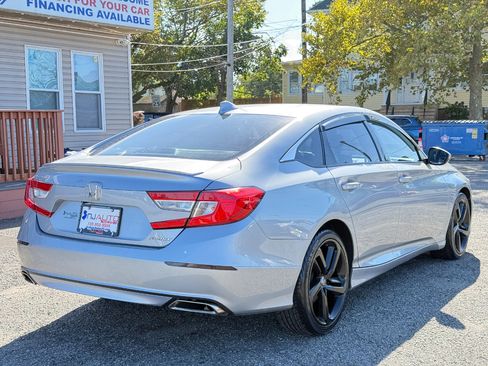 Used 2019 Honda Accord Sport image 4