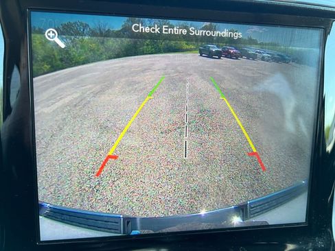 Used 2019 RAM 1500 Laramie AWD/4WD image 47