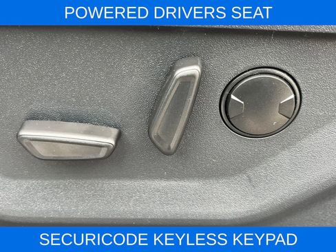 New 2026 Ford F250 Lariat w/ FX4 Off-Road Package image 32