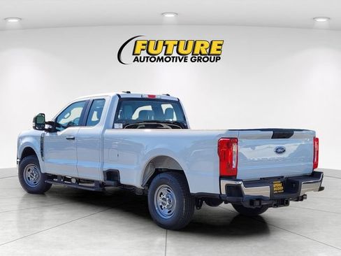 New 2026 Ford F250 XL w/ XL Chrome Package RWD image 5