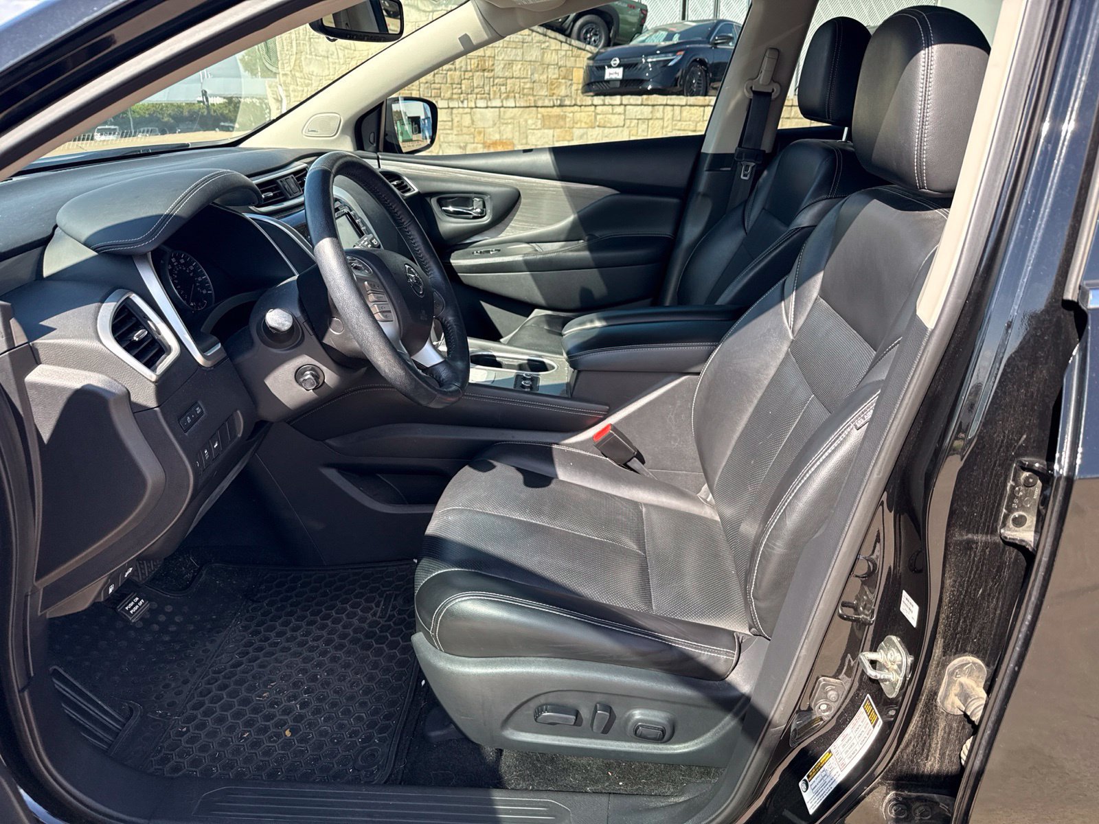 Used 2018 Nissan Murano Platinum w/ Cargo Package FWD image 9