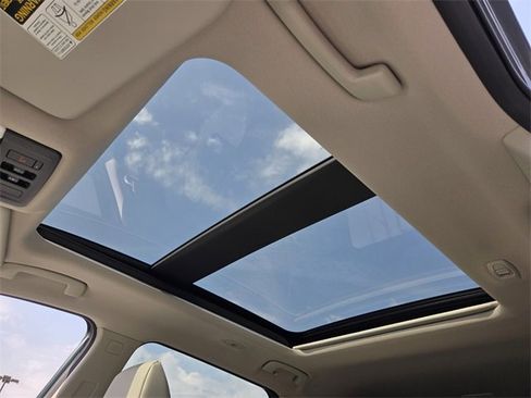 New 2026 Nissan Rogue SV image 13