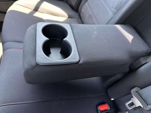 Used 2024 Nissan Sentra SR FWD image 13