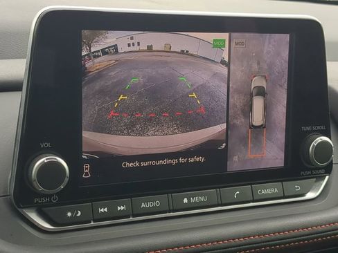 Certified 2025 Nissan Rogue SV AWD/4WD image 20
