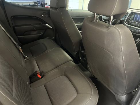 Used 2019 Chevrolet Colorado LT AWD/4WD image 41