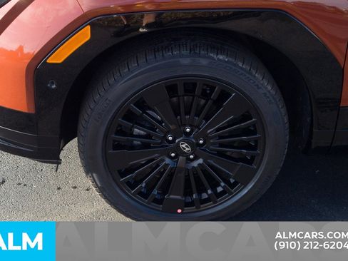 Used 2025 Hyundai Santa Fe Calligraphy image 12