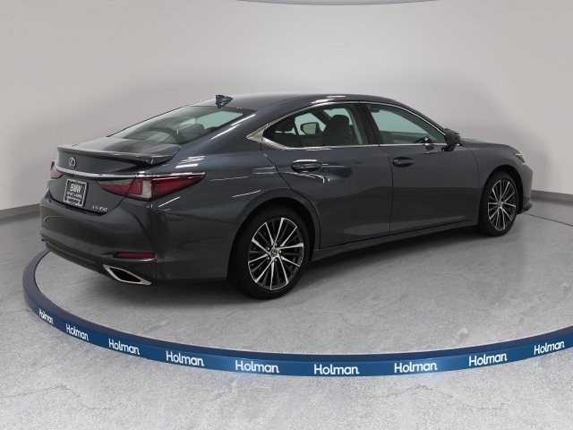Used 2025 Lexus ES 350 w/ Premium Package FWD image 6