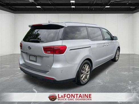 Used 2020 Kia Sedona EX FWD image 5
