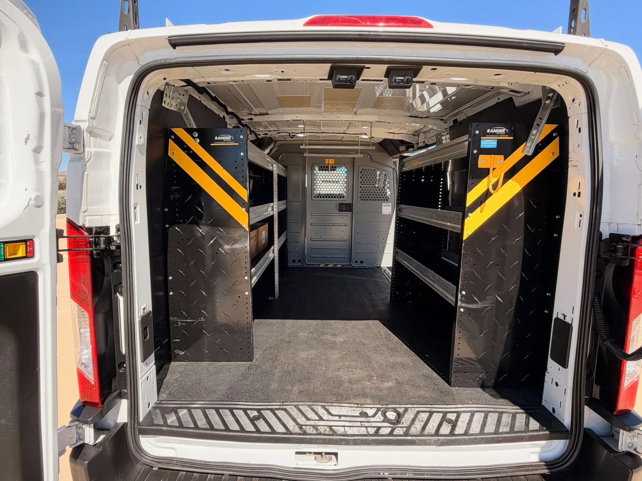 Used 2019 Ford Transit 150 130 Low Roof RWD image 19