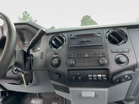 Used 2013 Ford F350 XL RWD image 21