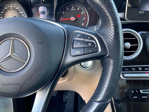 Used 2019 Mercedes-Benz GLC 300 image 25
