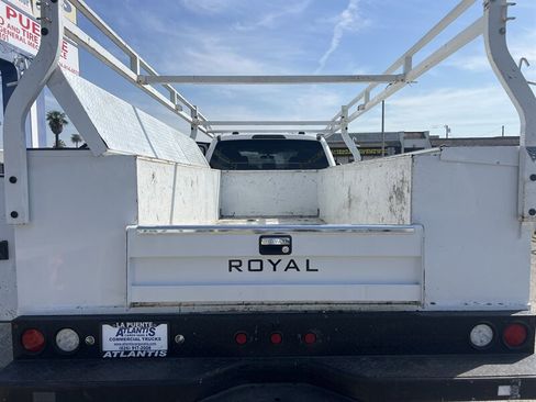 Used 2020 Ford F550 4x4 Crew Cab Super Duty image 9