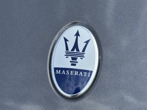 Used 2025 Maserati Grecale Folgore AWD/4WD image 11