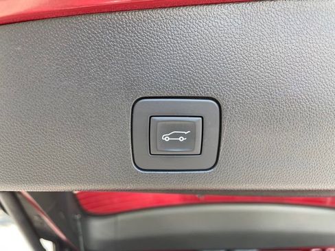 Used 2023 Buick Encore GX Select w/ Sport Touring Package FWD image 37