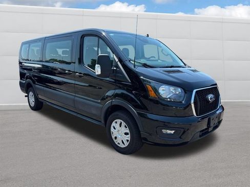 Used 2025 Ford Transit 350 XLT RWD image 8