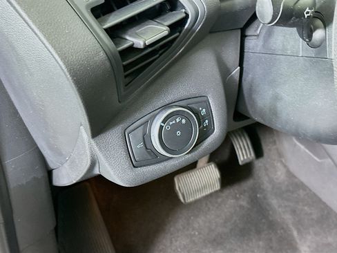 Used 2017 Ford Escape S FWD image 15