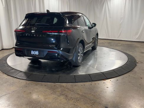 Certified 2025 INFINITI QX60 Pure image 9