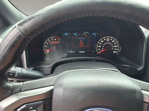 Used 2019 Ford F150 Lariat w/ Equipment Group 502A Luxury AWD/4WD image 14