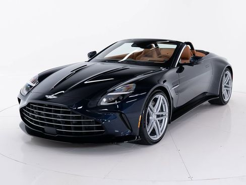 New 2026 Aston Martin V8 Vantage Convertible RWD image 1