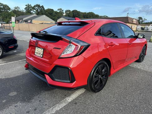 Used 2019 Honda Civic EX image 5