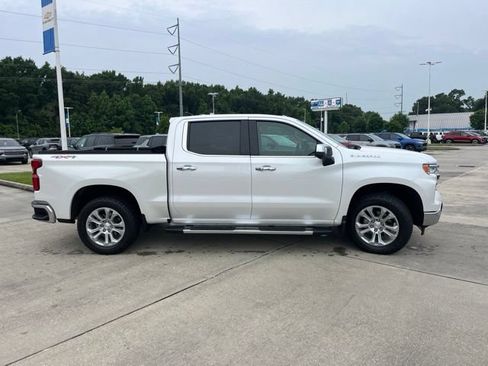 Used 2025 Chevrolet Silverado 1500 LTZ w/ Technology Package AWD/4WD image 12