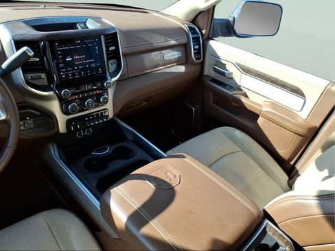 Used 2021 RAM 2500 Laramie image 17