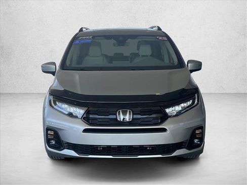 Used 2025 Honda Odyssey Touring image 7