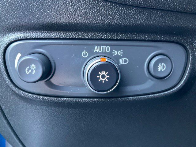 Used 2020 Chevrolet Equinox LT AWD/4WD image 12