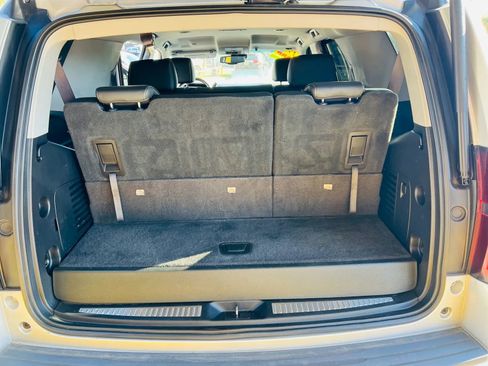 Used 2017 Chevrolet Tahoe LT image 14