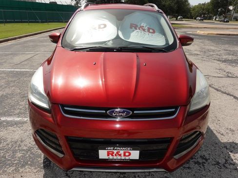 Used 2014 Ford Escape Titanium FWD image 2