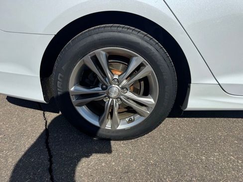 Used 2018 Hyundai Sonata Limited w/ Ultimate Package 07 image 3