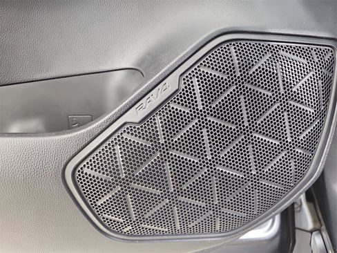 Used 2020 Toyota RAV4 Limited image 36