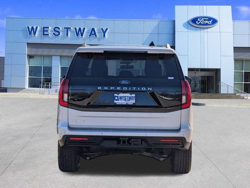 New 2025 Ford Expedition Max Active image 28