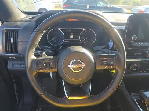 Used 2025 Nissan Pathfinder Rock Creek image 42