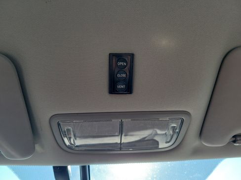 Used 2015 Honda Civic Hybrid Sedan image 31