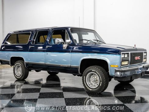 Used 1990 GMC Suburban 4WD image 14