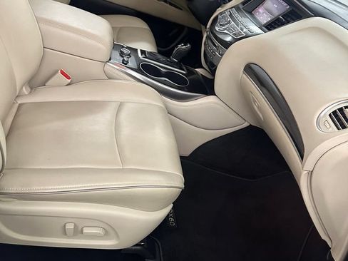 Used 2019 INFINITI QX60 Pure AWD/4WD image 40