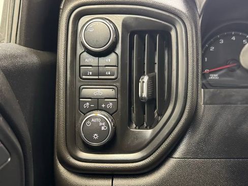 Used 2021 Chevrolet Silverado 1500 Custom Trail Boss image 16