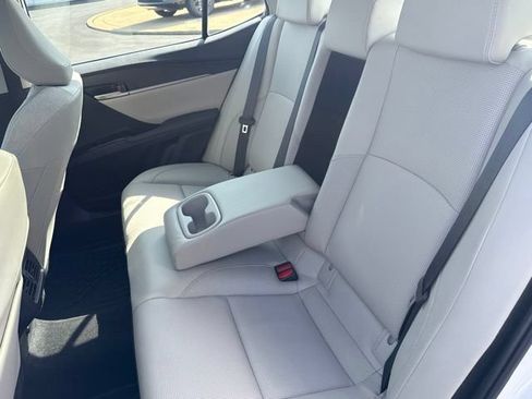 Used 2025 Toyota Camry XLE w/ Premium Plus Package FWD image 30