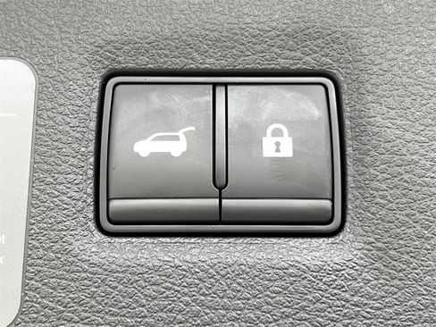 Certified 2025 INFINITI QX50 Luxe image 6