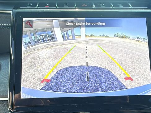 New 2025 Jeep Grand Cherokee Limited image 25