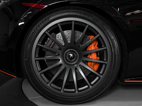 Used 2020 McLaren 620R image 33