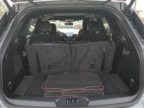 Used 2023 Ford Explorer ST-Line w/ Class IV Trailer Tow Package image 21