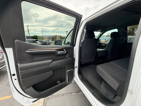 Used 2024 GMC Sierra 1500 Elevation w/ X31 Off-Road Package AWD/4WD image 13