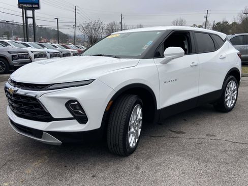 Certified 2025 Chevrolet Blazer LT image 26